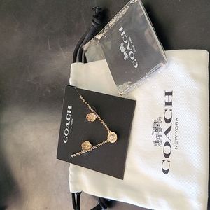 Coach necklace set